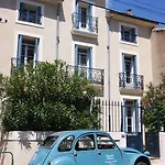 Le Petit Moliere 3* Servian