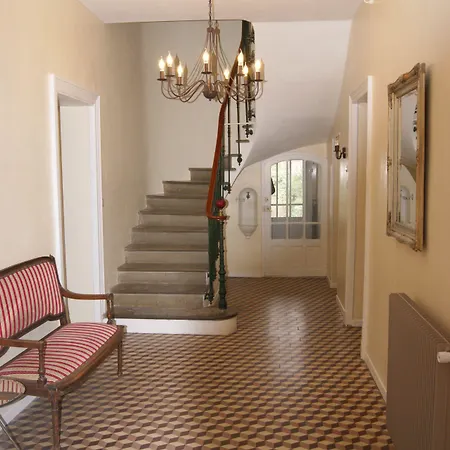 Panzió Le Petit Moliere D'hotes Servian