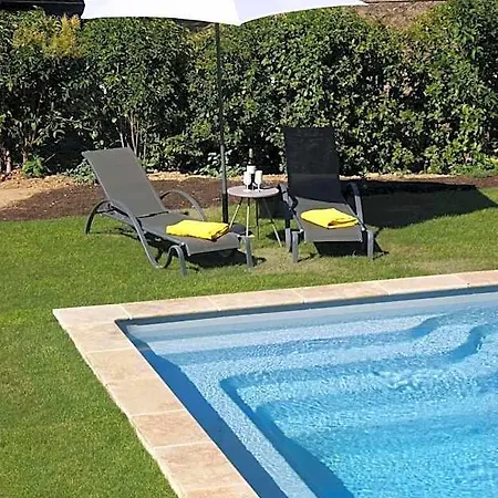 Bed & Breakfast Le Petit Moliere D'hotes Et