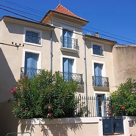 Le Petit Moliere D'hotes Et