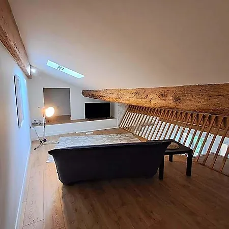 Le Petit Moliere D'hotes Et Bed & Breakfast 4*