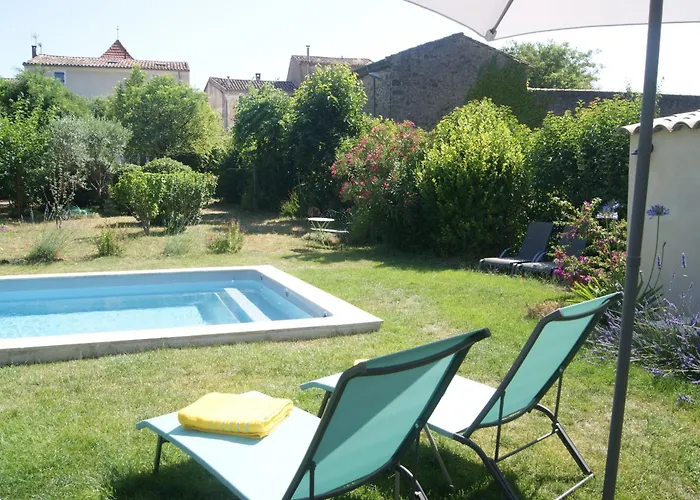 Le Petit Moliere D'hotes Oda ve Kahvaltı Servian