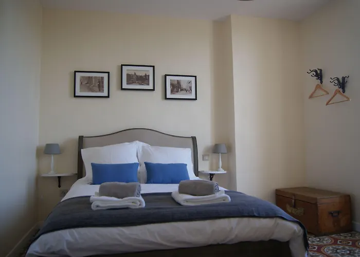 Oda ve Kahvaltı Le Petit Moliere D'hotes 3*