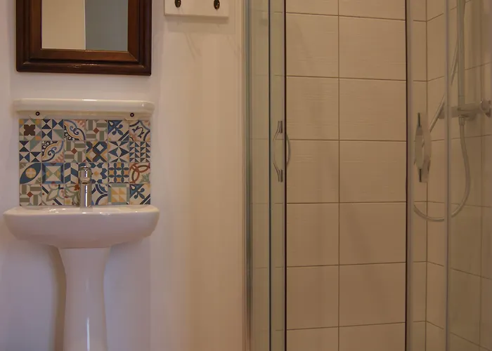 Oda ve Kahvaltı Le Petit Moliere D'hotes 3*