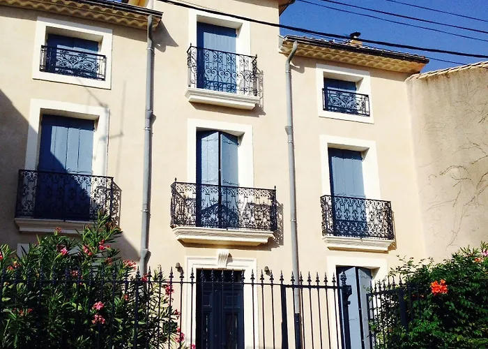 Oda ve Kahvaltı Le Petit Moliere D'hotes 3*